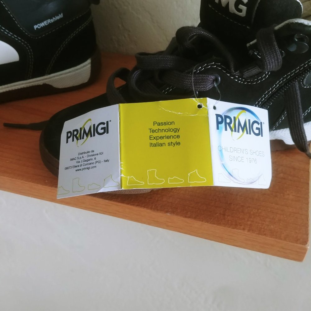 Boys Hi-Top Sneakers Shoes By PRIMIGI black Laces Kids Size US 13 (32) NWT - Picture 8 of 11